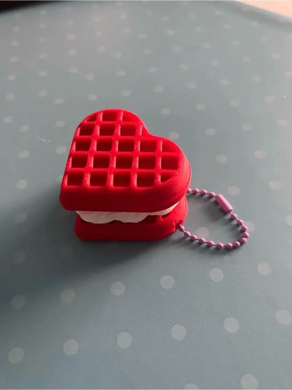 HEART WAFFLE Fidget Clicker - Picture 3 of 8